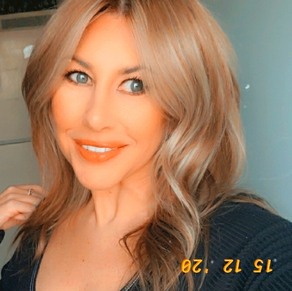 Meet your Posher, Ashly